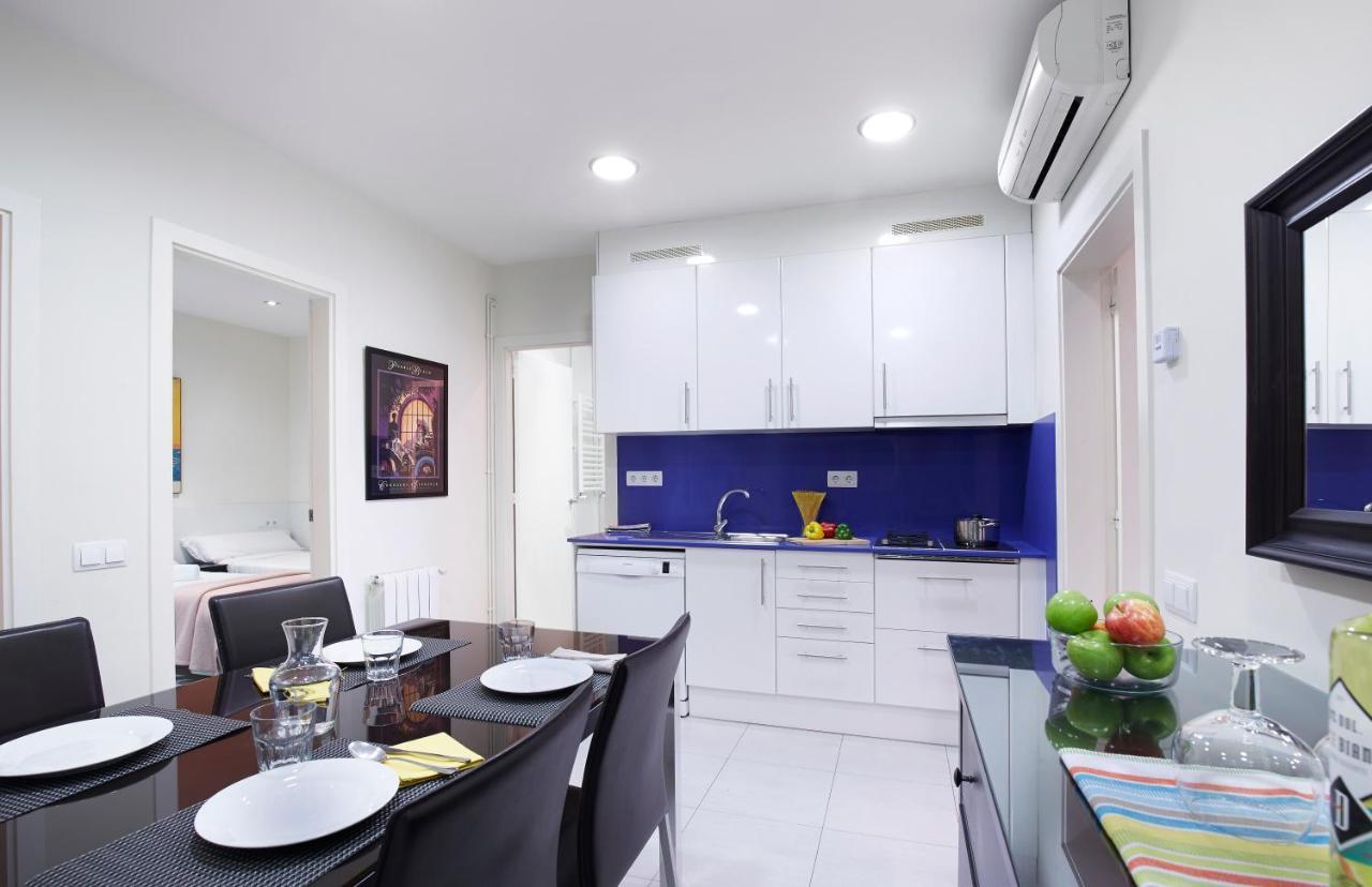 Apartamentos Calvet บาร์เซโลนา ภายนอก รูปภาพ
