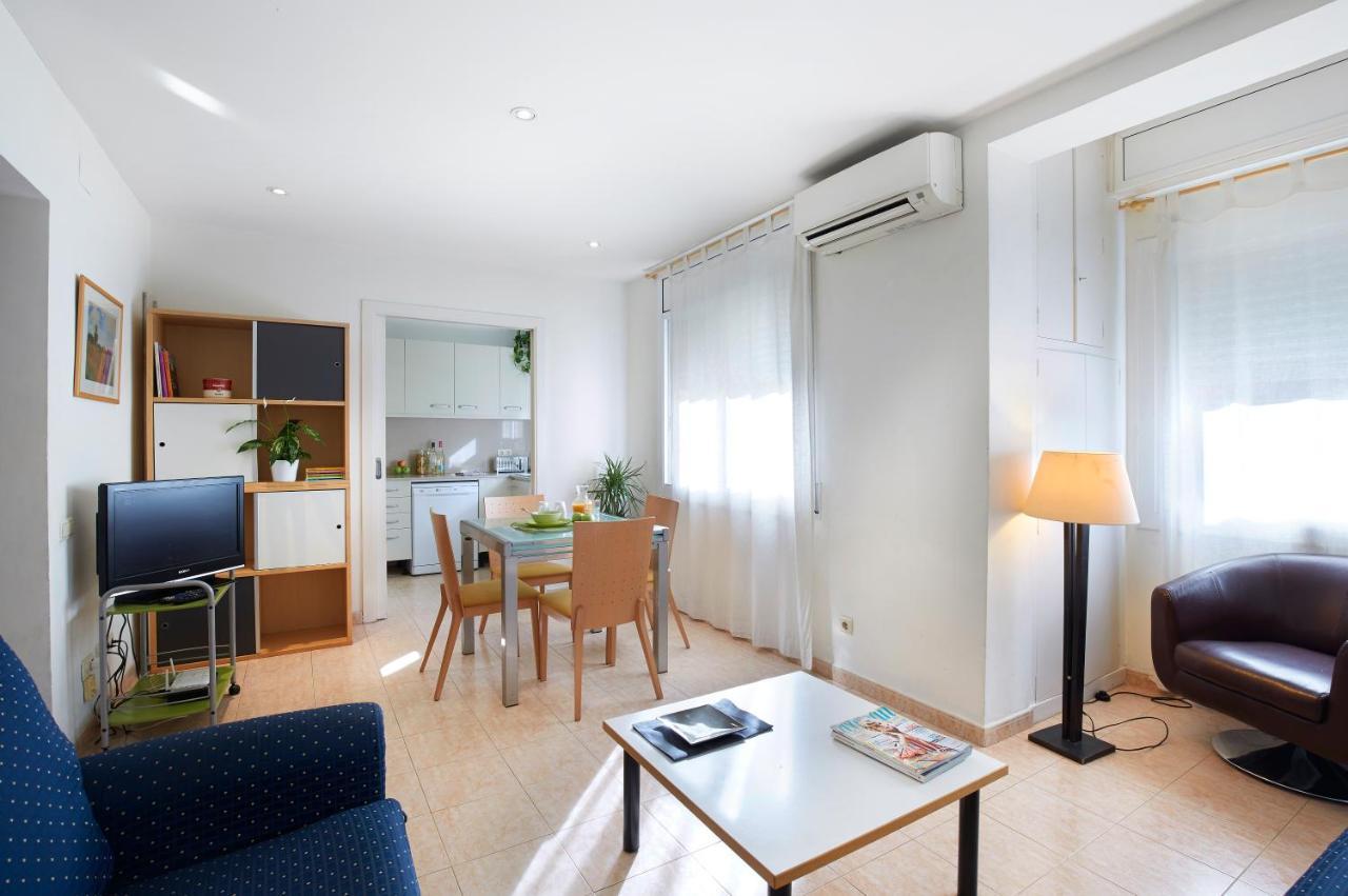 Apartamentos Calvet บาร์เซโลนา ภายนอก รูปภาพ