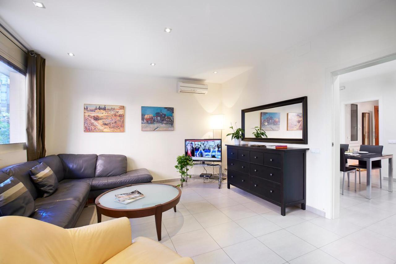 Apartamentos Calvet บาร์เซโลนา ภายนอก รูปภาพ