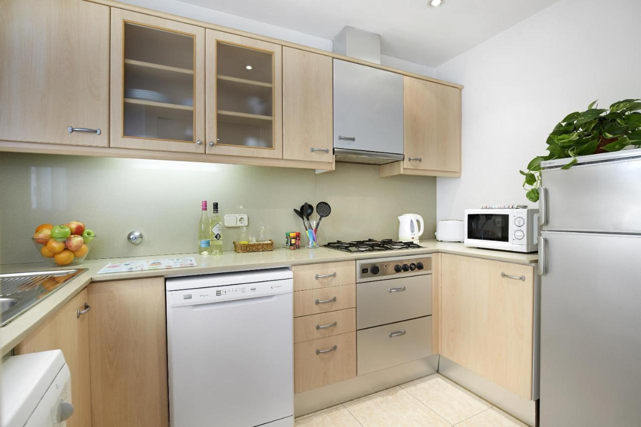 Apartamentos Calvet บาร์เซโลนา ภายนอก รูปภาพ