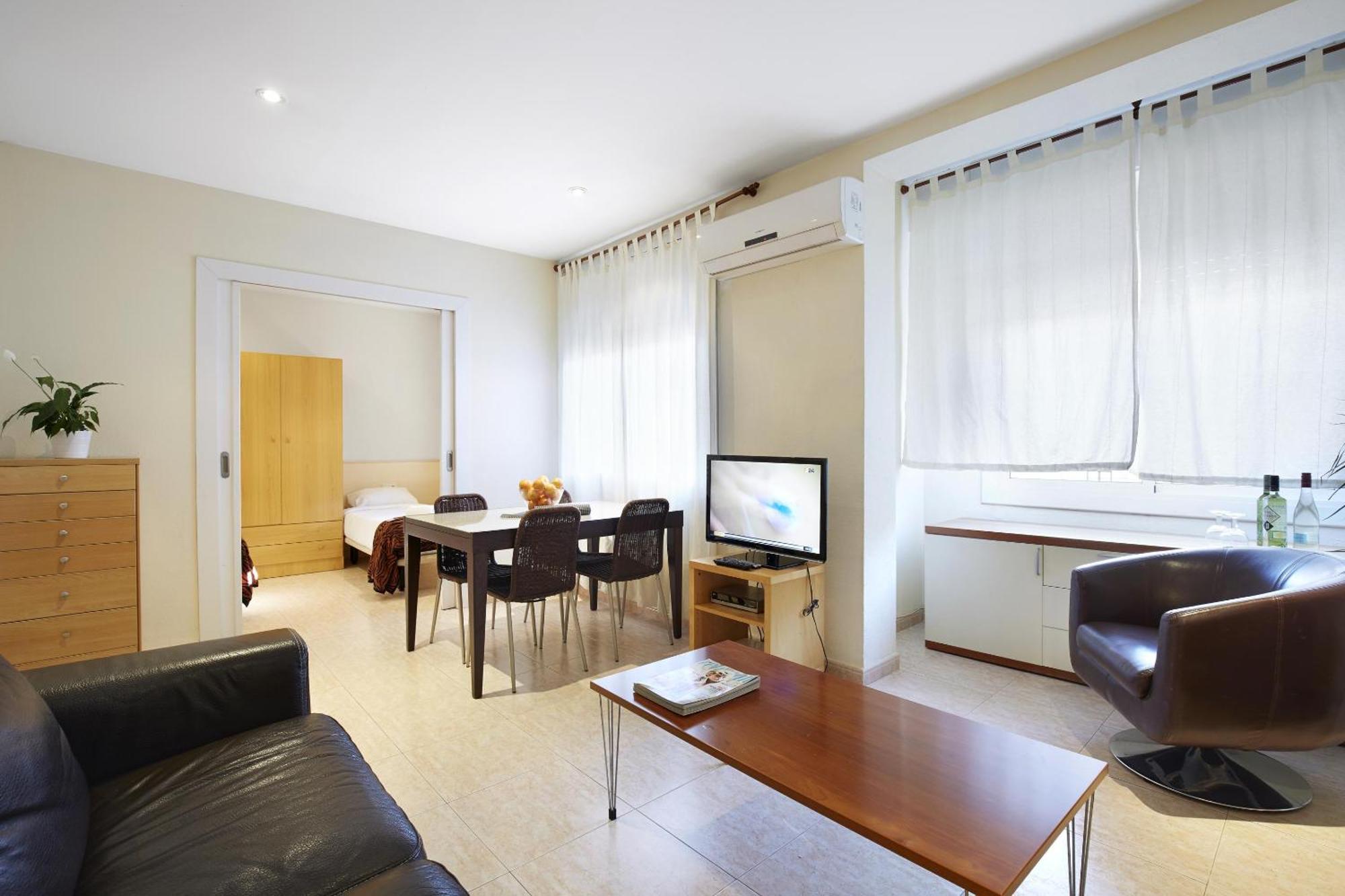 Apartamentos Calvet บาร์เซโลนา ภายนอก รูปภาพ