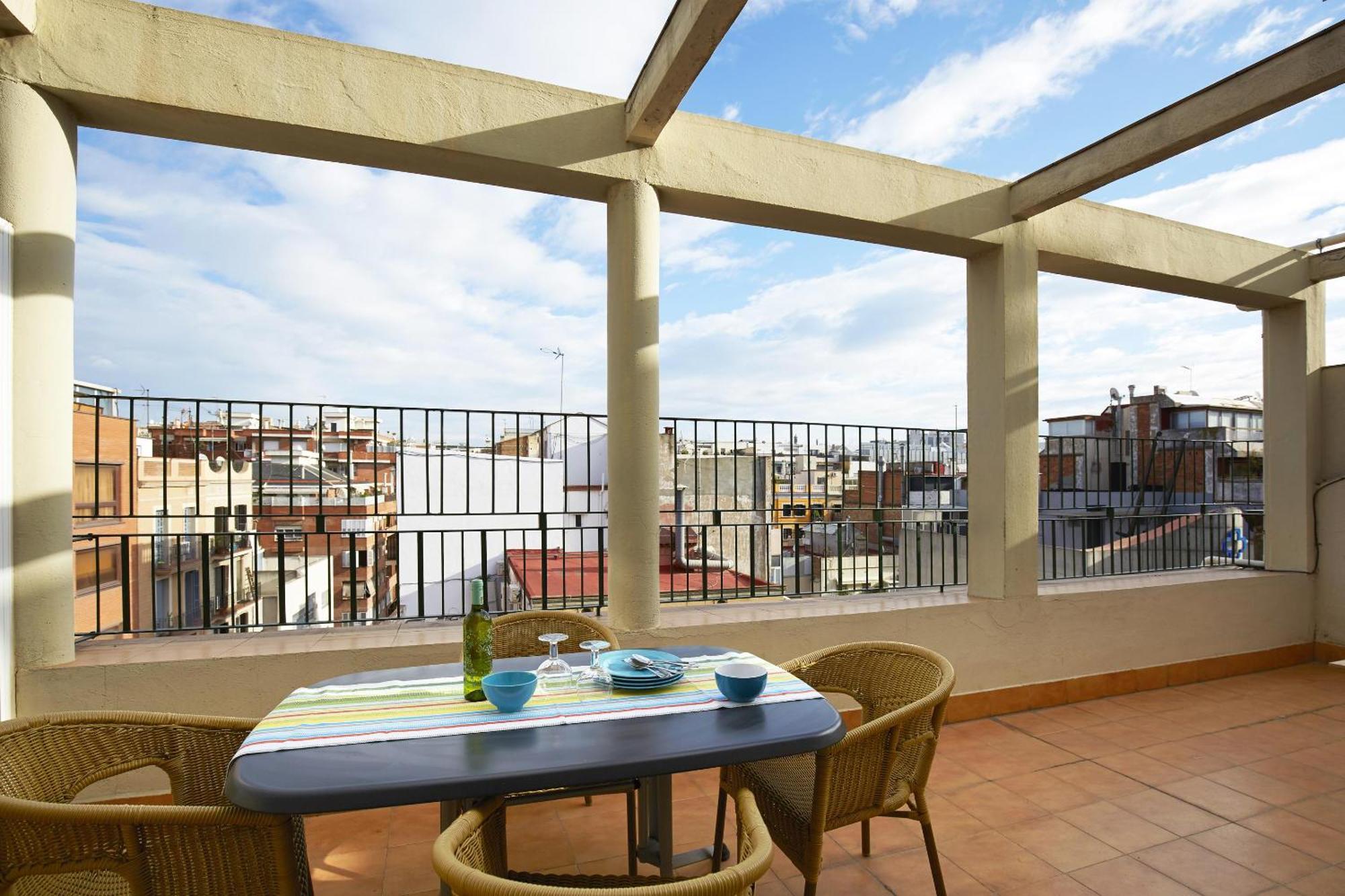 Apartamentos Calvet บาร์เซโลนา ภายนอก รูปภาพ