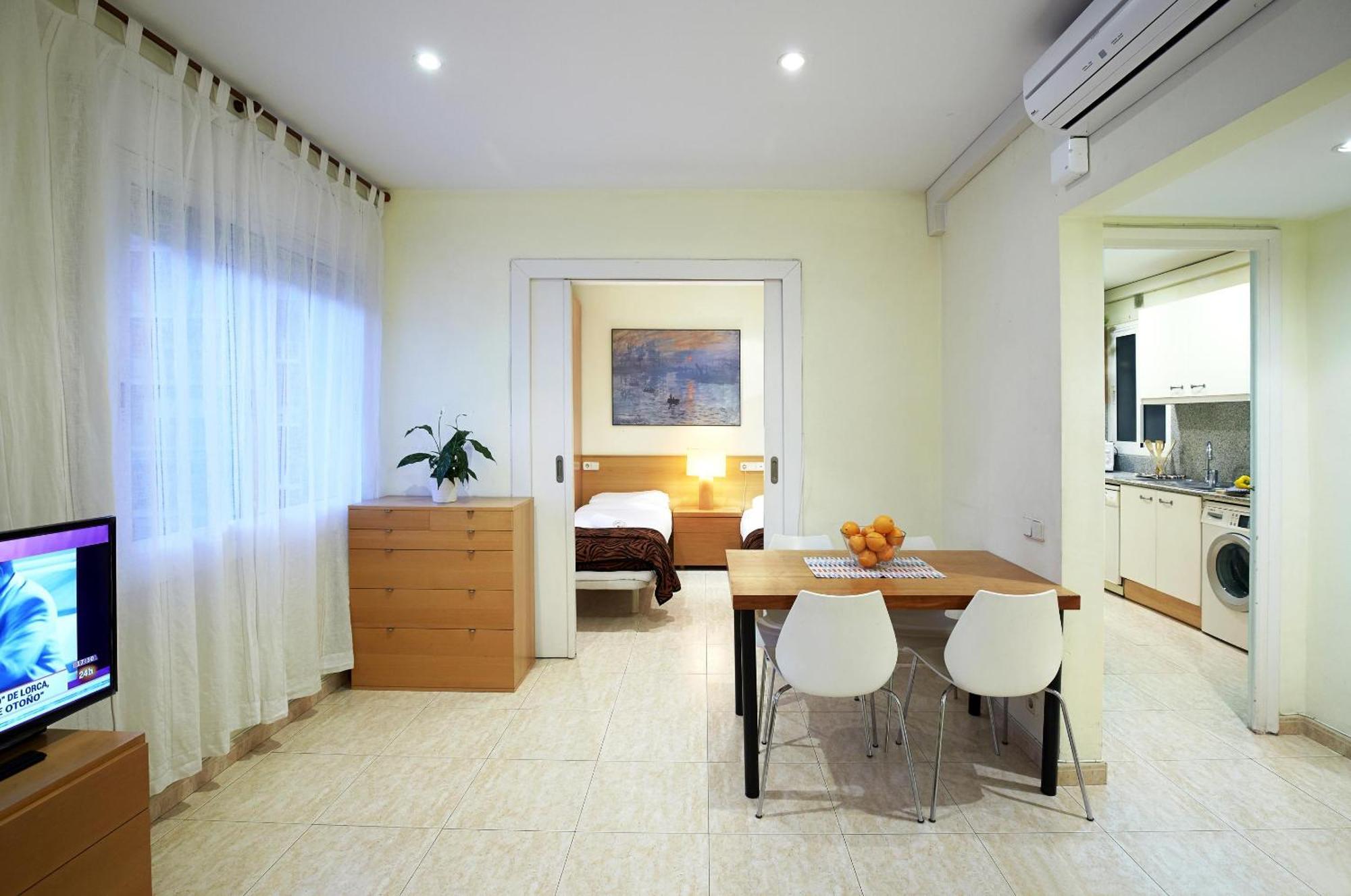 Apartamentos Calvet บาร์เซโลนา ภายนอก รูปภาพ